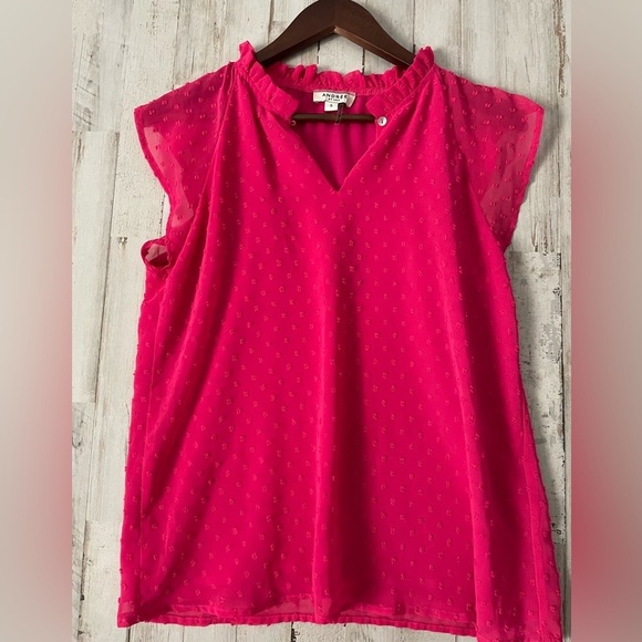 Andree by Unit Women's Pink Sleeveless Top Size Small - Picture 1 of 5